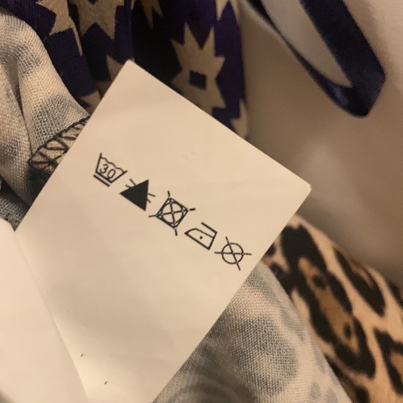 Original Airfield Austria leopard dress. EUC. Perfect condition. - Picture 9 of 9